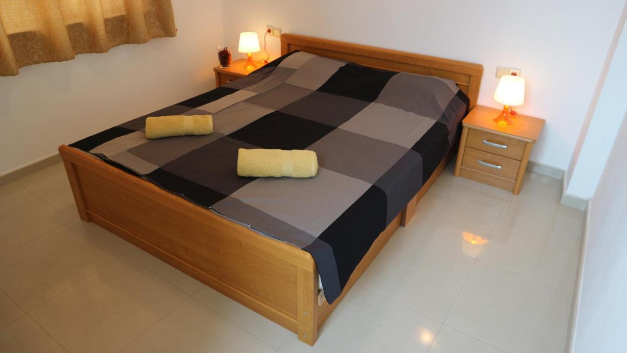 Villa Viktoria Studios ซาเรโว ภายนอก รูปภาพ